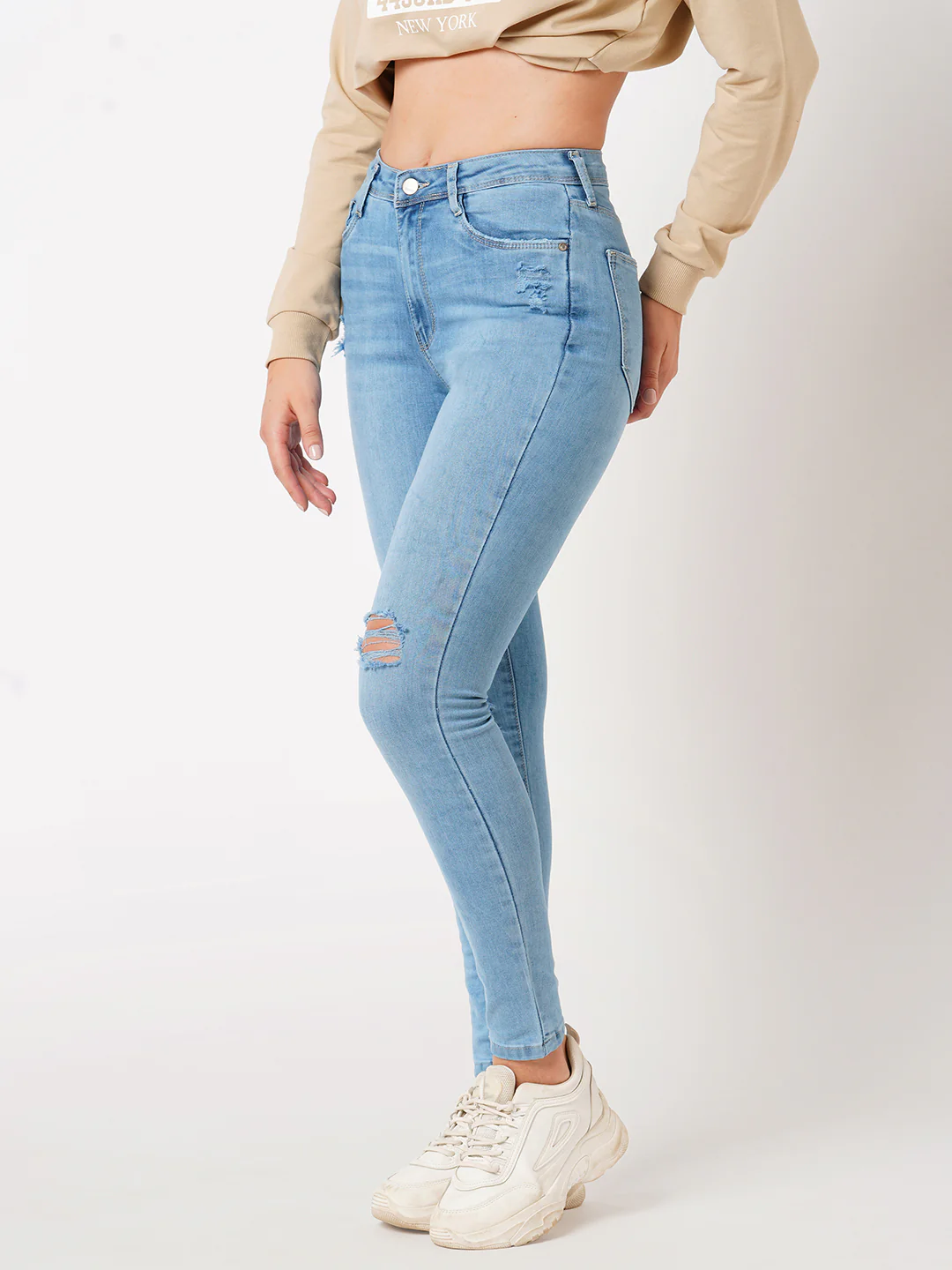 Women Light Blue Super High-Rise Super Skinny Jeans - Image 5