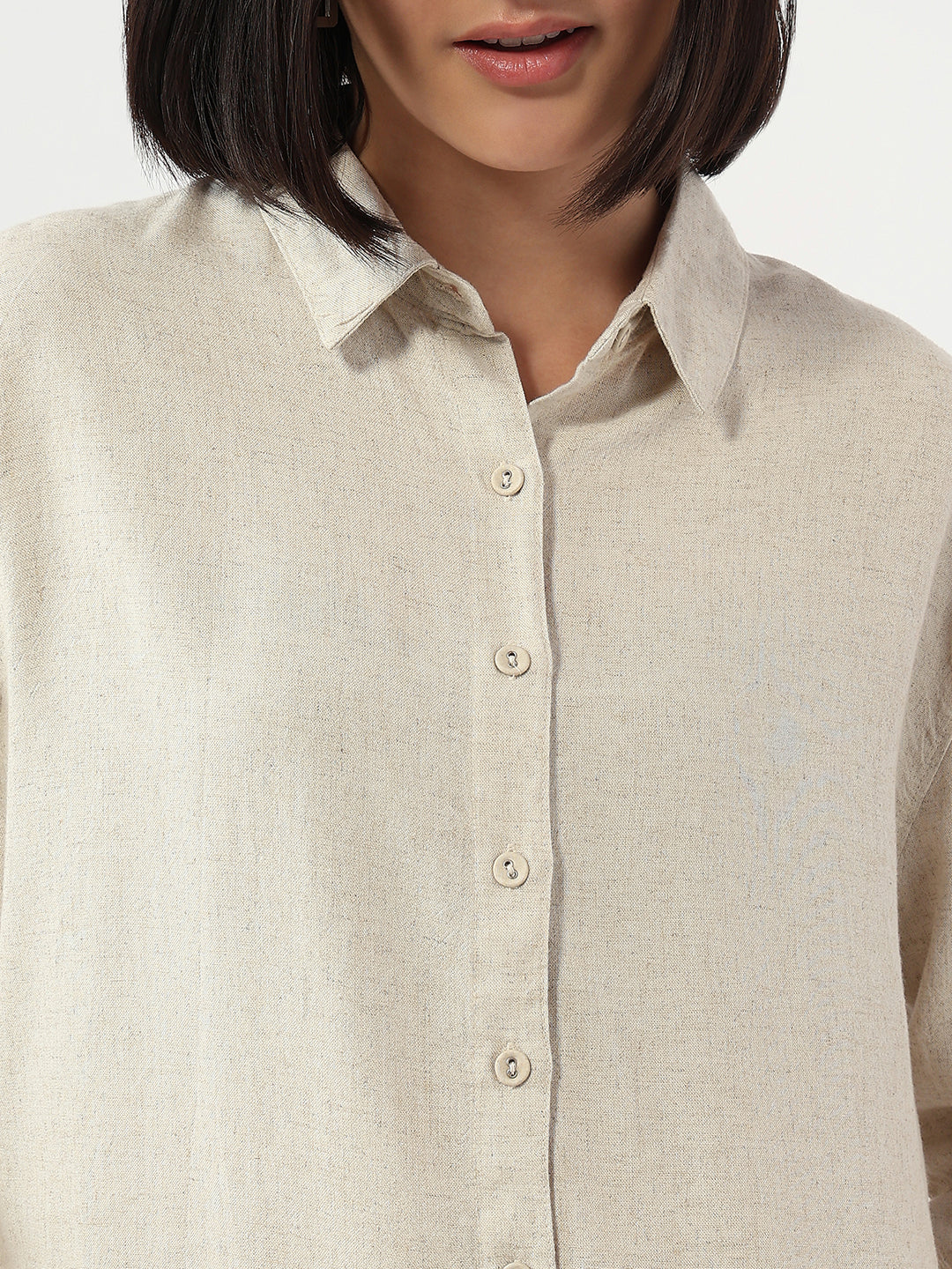 Women Light Natural Oversized Shirt - Image 5