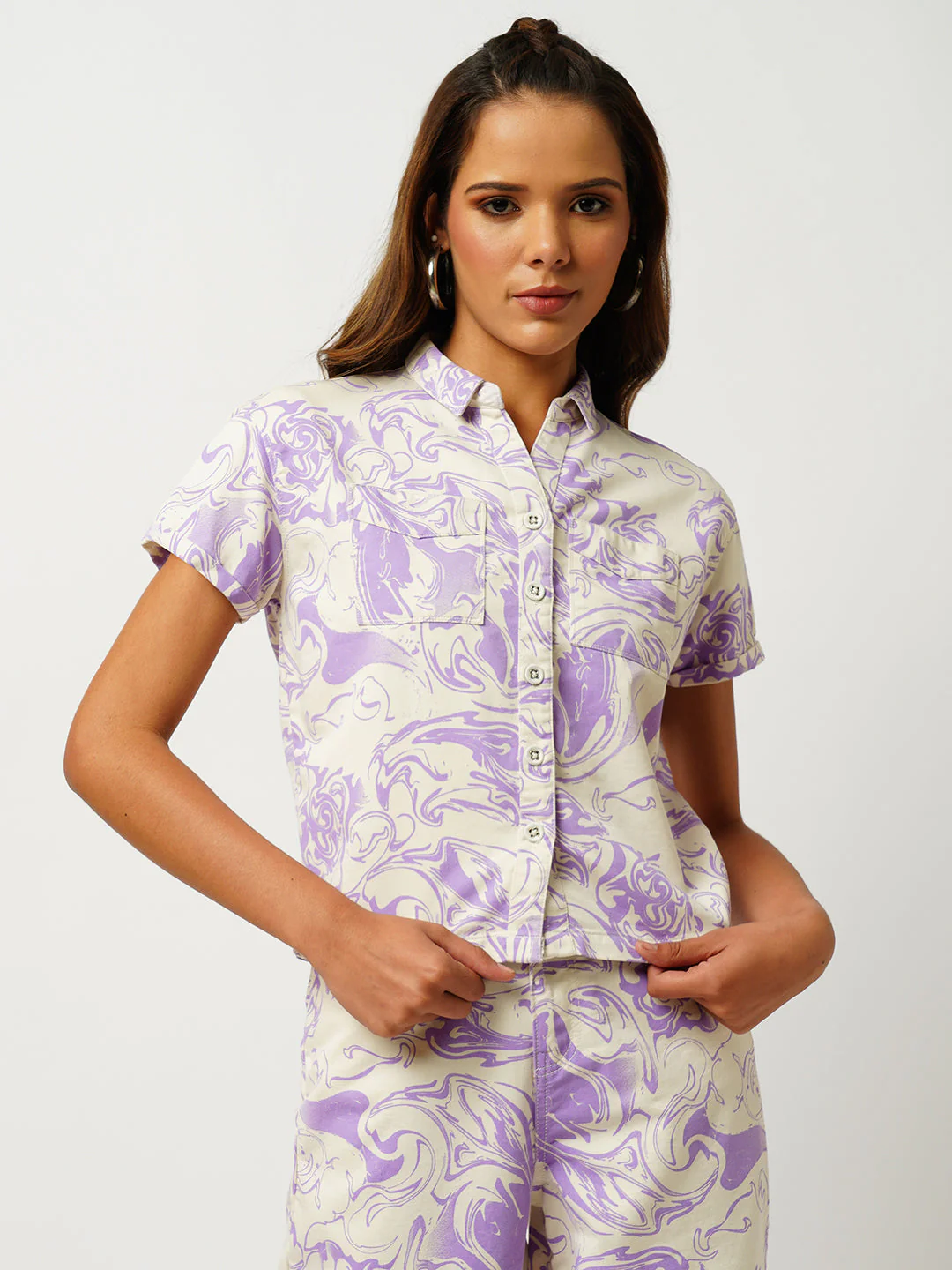 Women Lilac Swirl Printed Crop Shirt