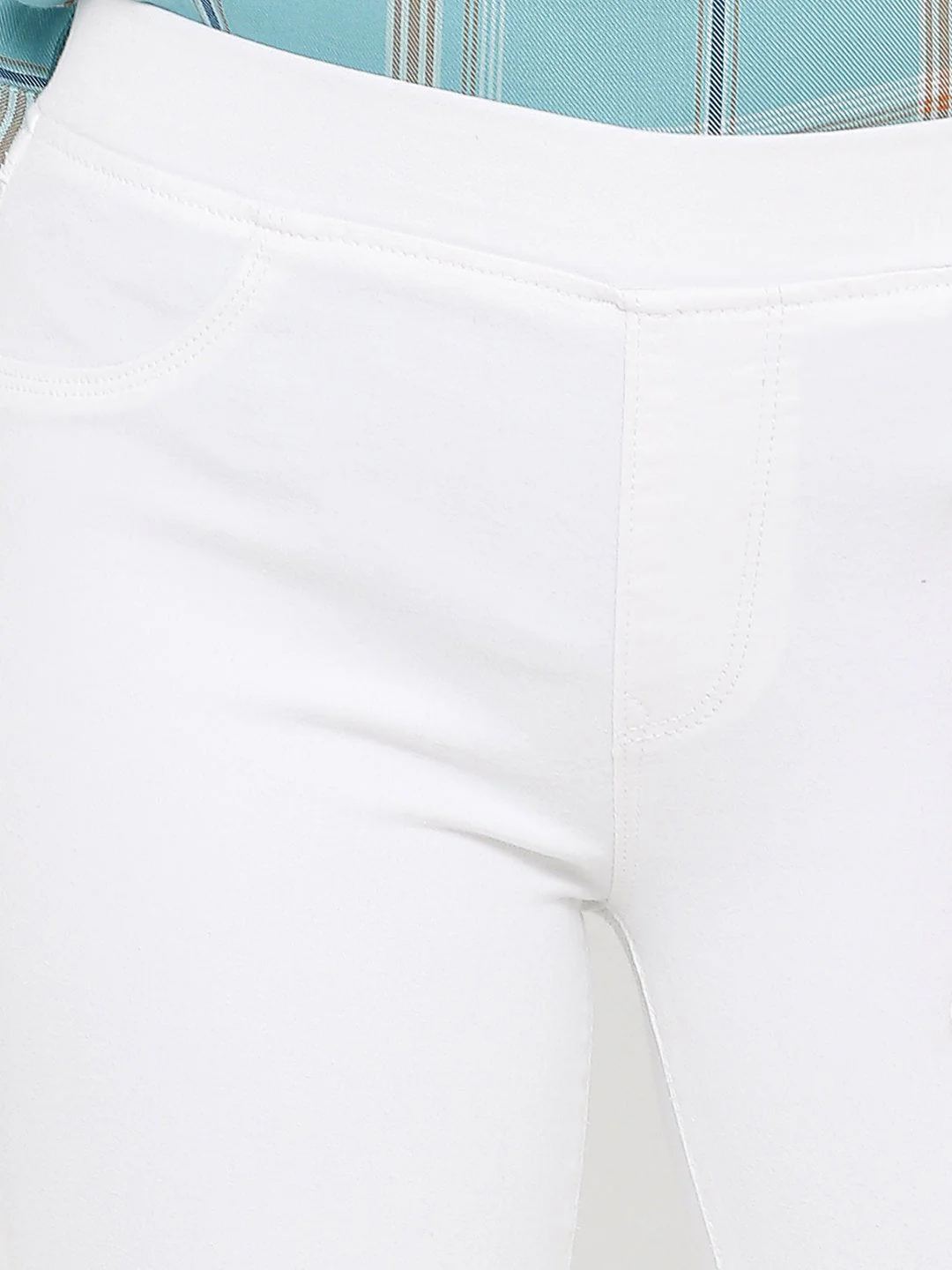 Women Mid-Rise Denim Leggings - Image 5
