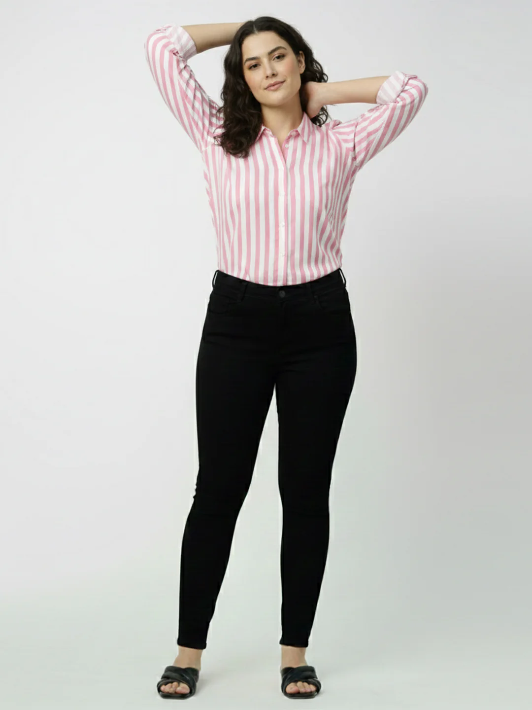 Women Mid-Rise Sculpt Fit Jeans