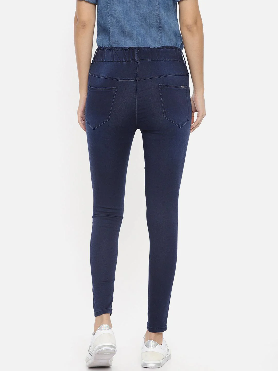 Women Mid-Rise Skinny Crop Jeans - Image 3