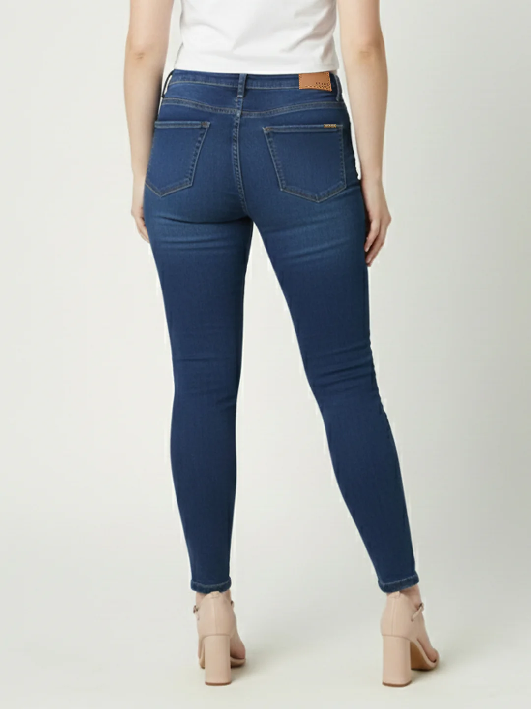 Women Mid-Rise Skinny Jeans - Image 3