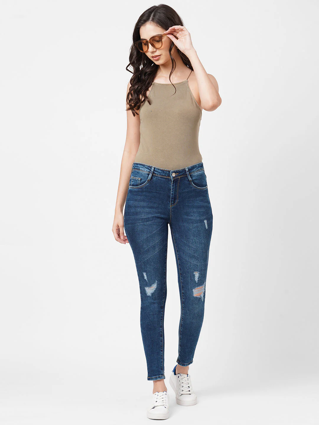 Women Mid-Rise Skinny Jeans - Image 4