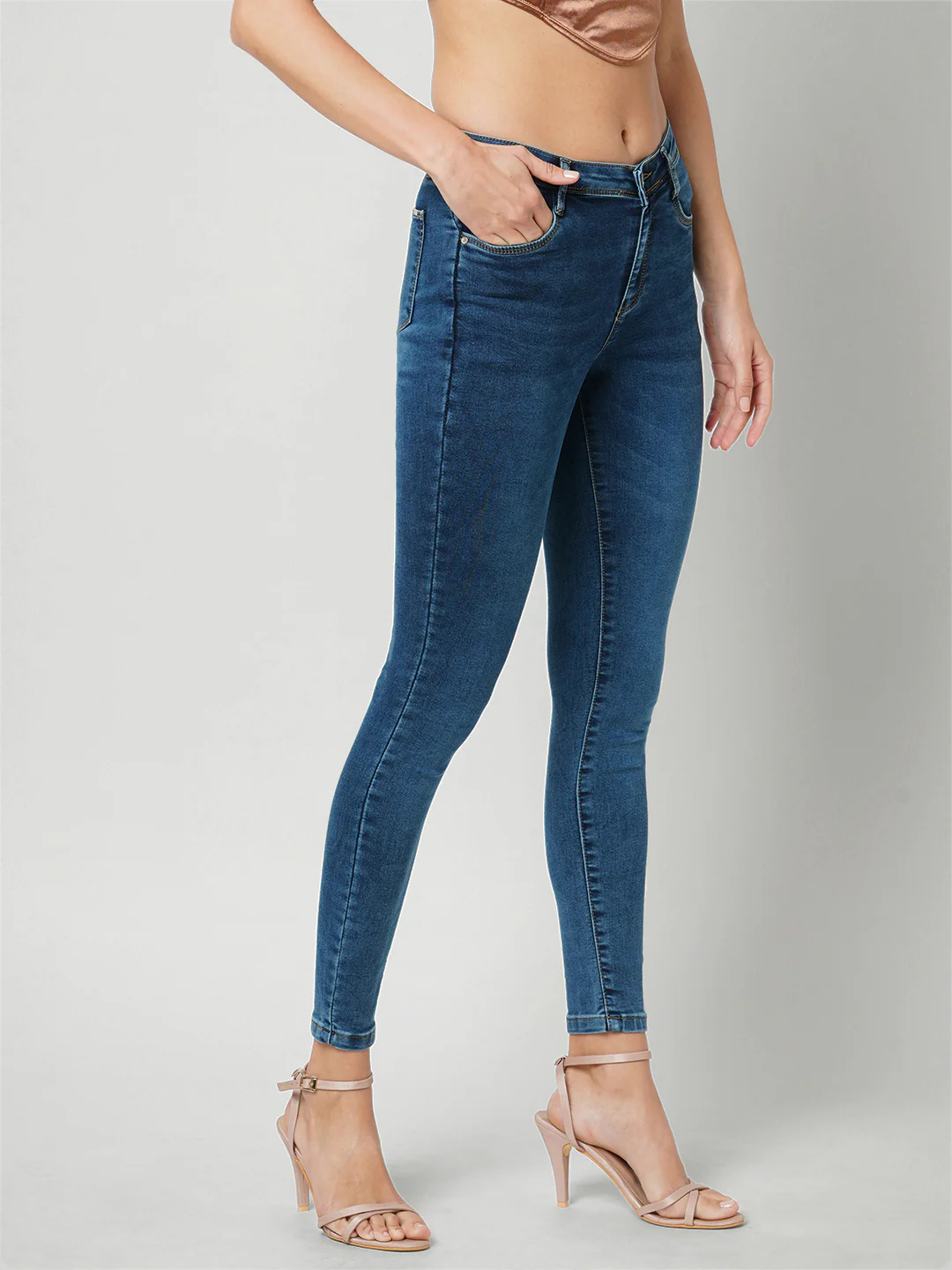 Women Mid-Rise Skinny Jeans - Image 5