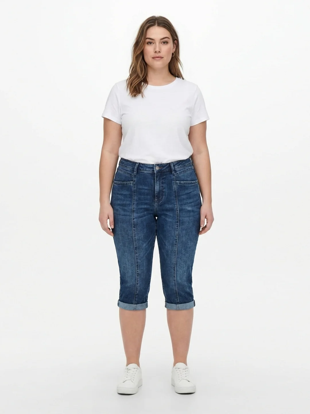 Women Mid-Rise Slim Fit Capri - Image 4