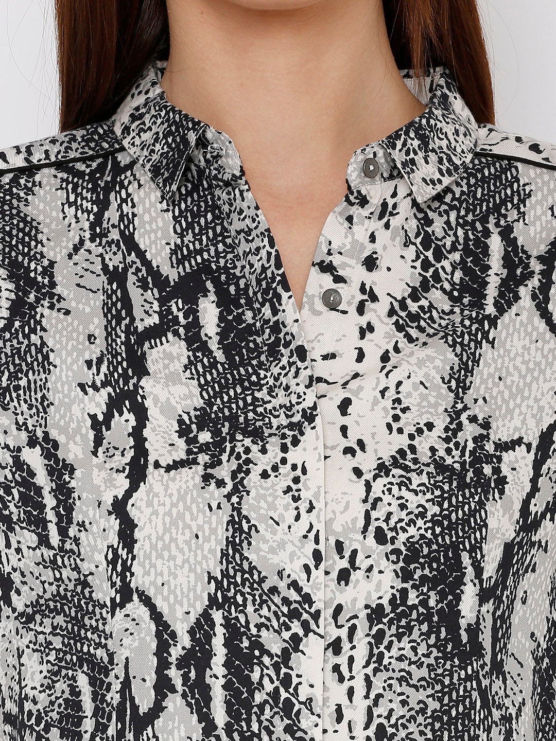 Women Multi Shirt - Image 4