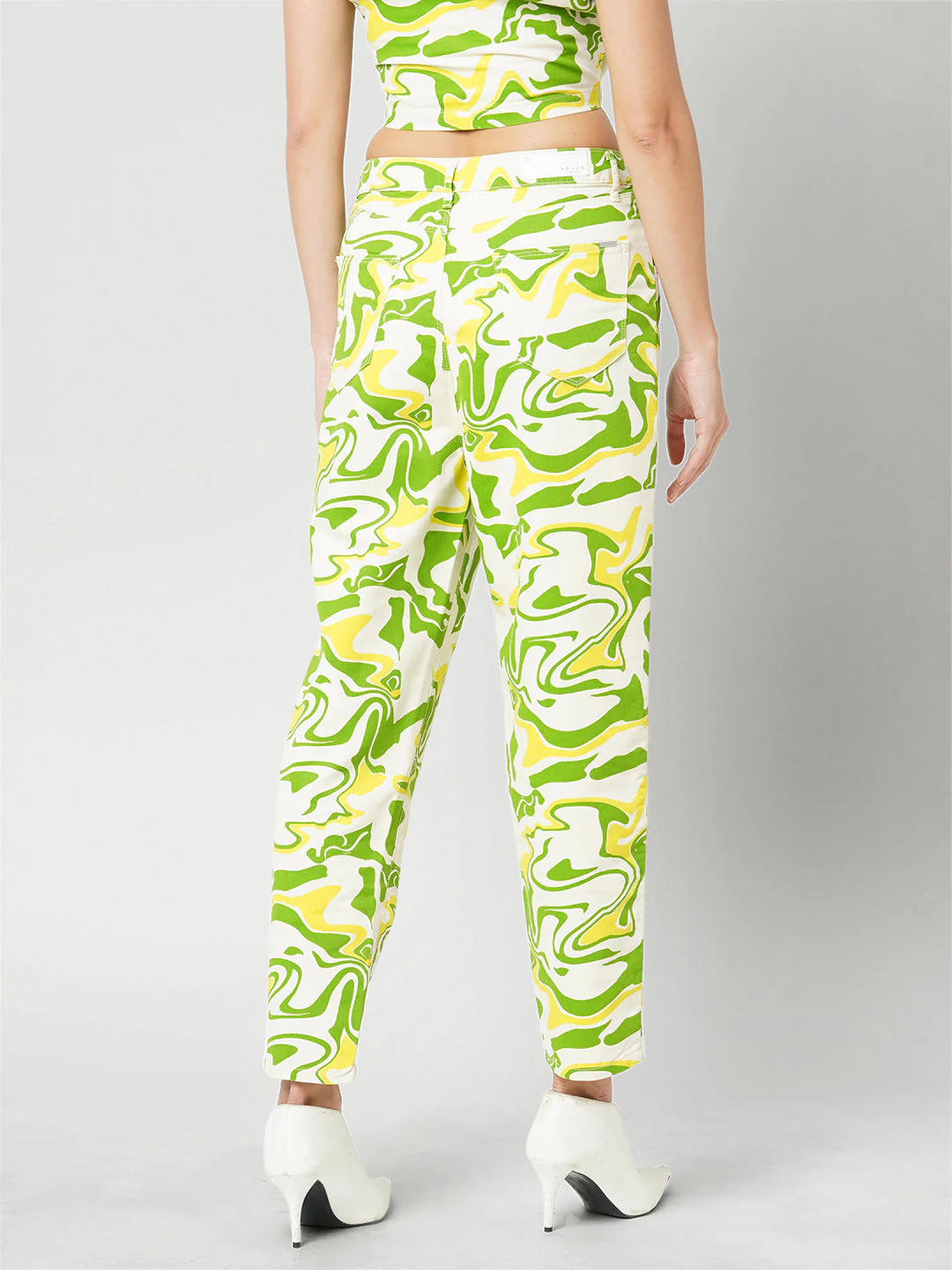Women Multicolor High-Rise Mom Fit Jeans - Image 3