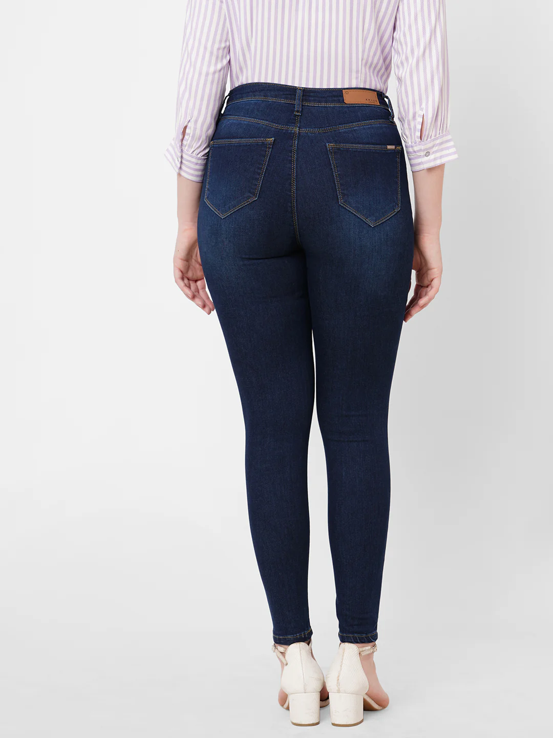 Women Navy Super High-Rise Super Skinny Jeans - Image 3