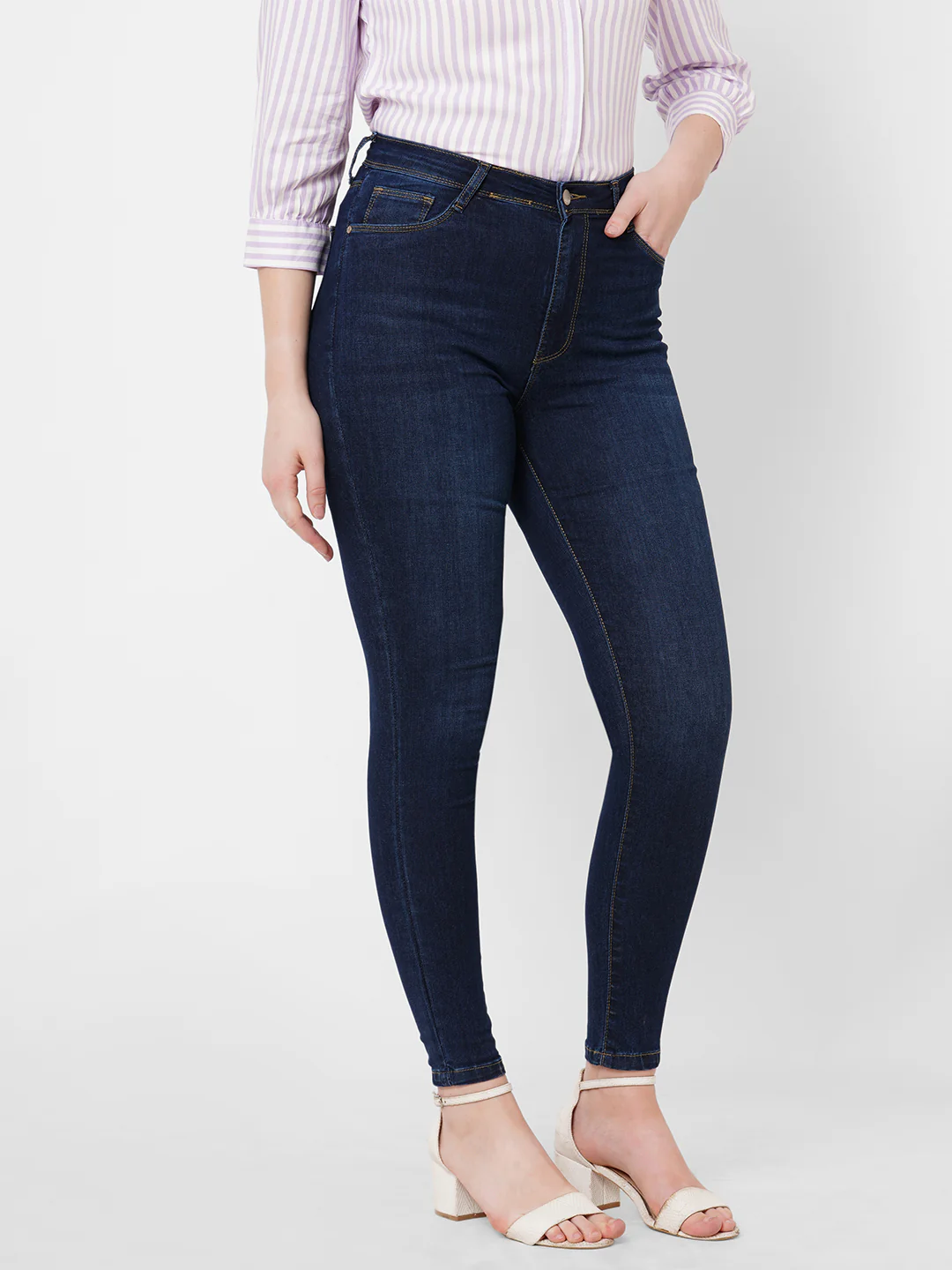 Women Navy Super High-Rise Super Skinny Jeans - Image 4