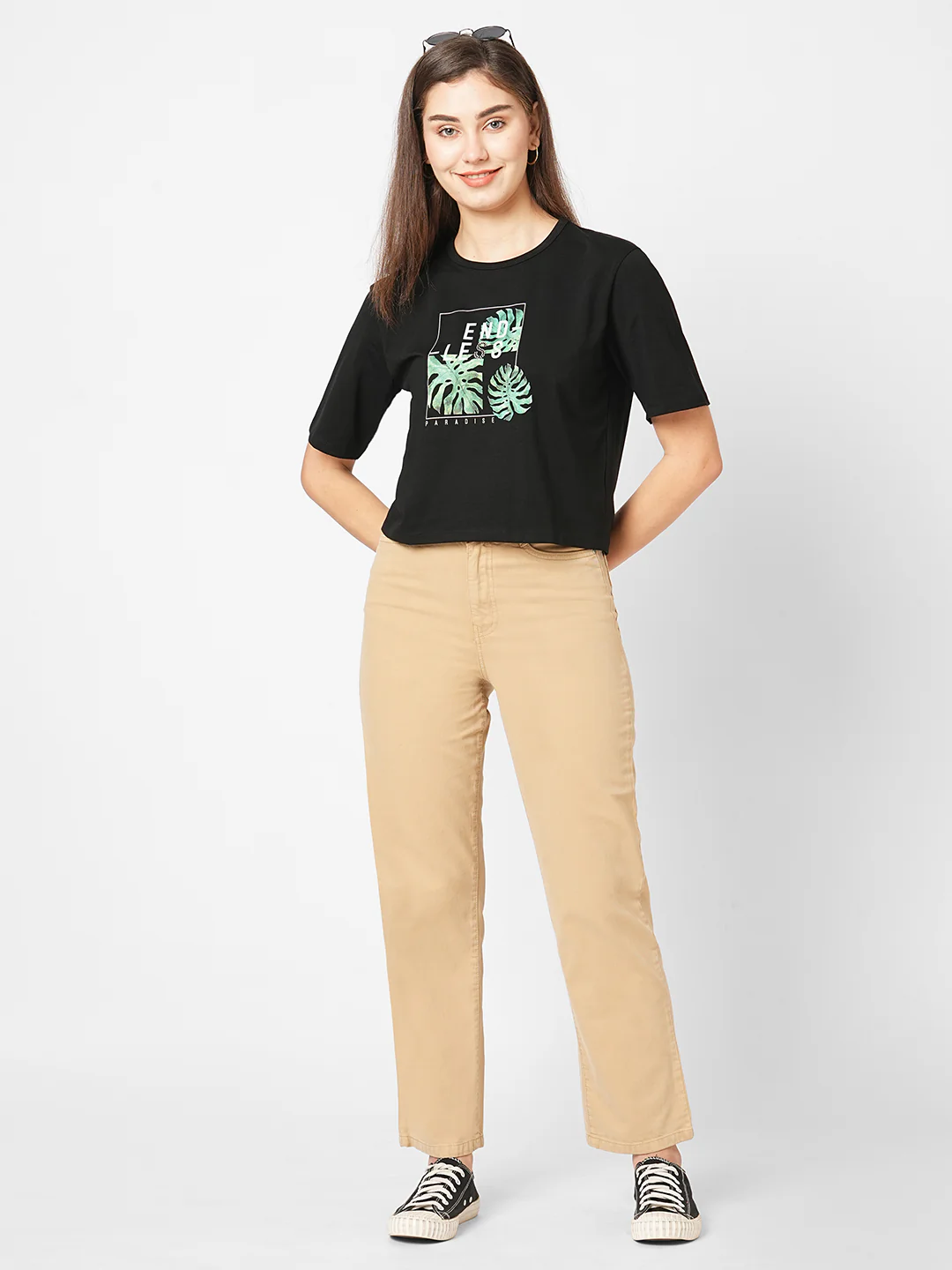 Women Oatmilk High-Rise Loose Straight Fit Jeans - Image 4
