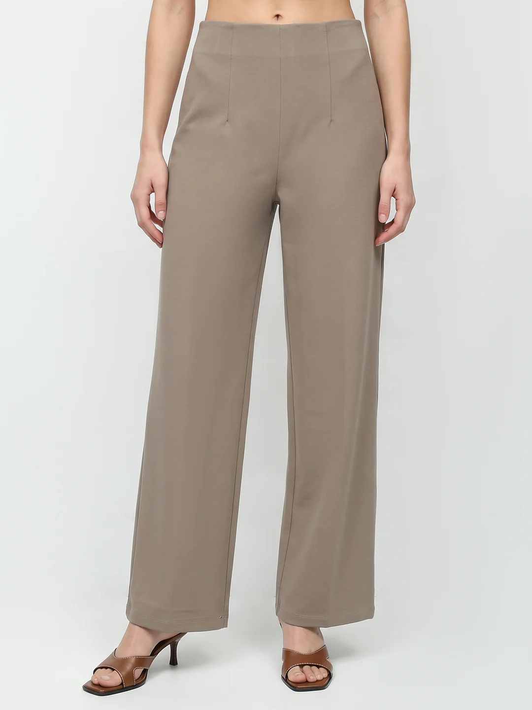 Women Oatmilk High-Rise Tregging - Image 2