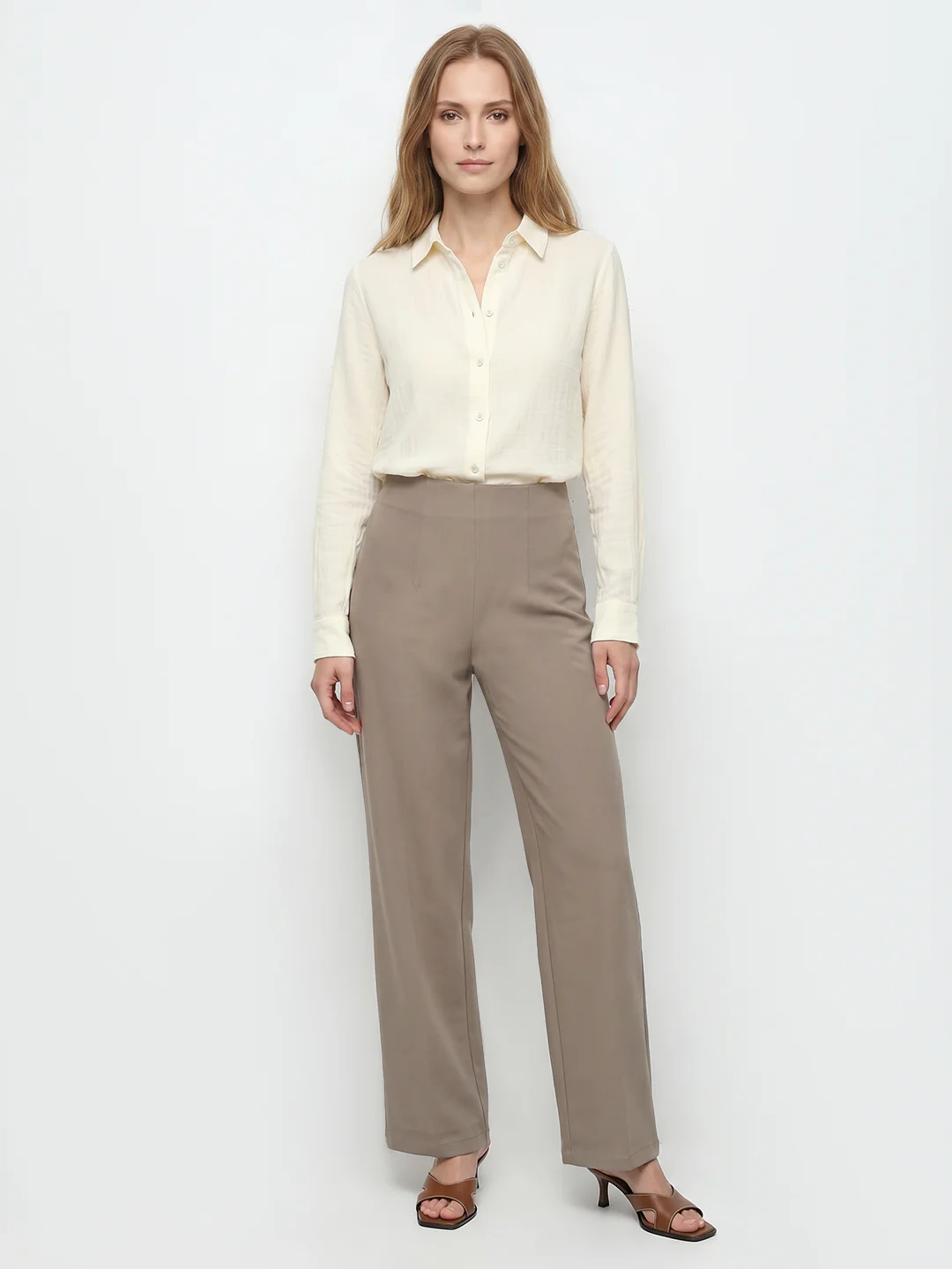Women Oatmilk High-Rise Tregging - Image 4