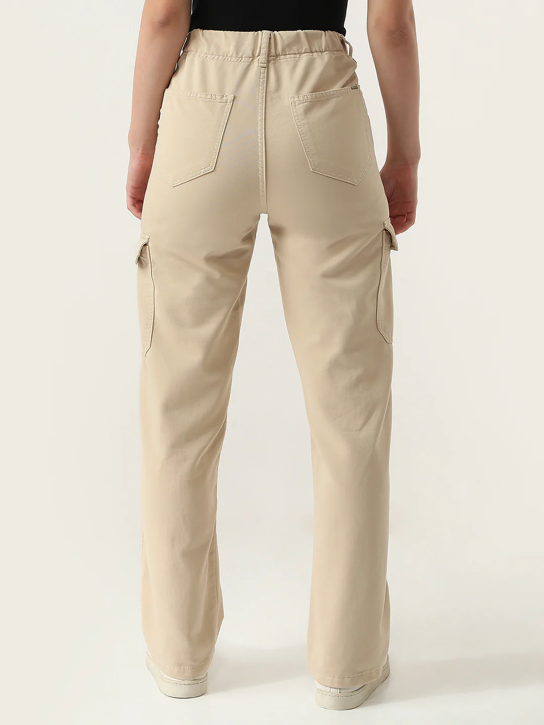 Women Oatmilk Mid-Rise Cargo - Image 3