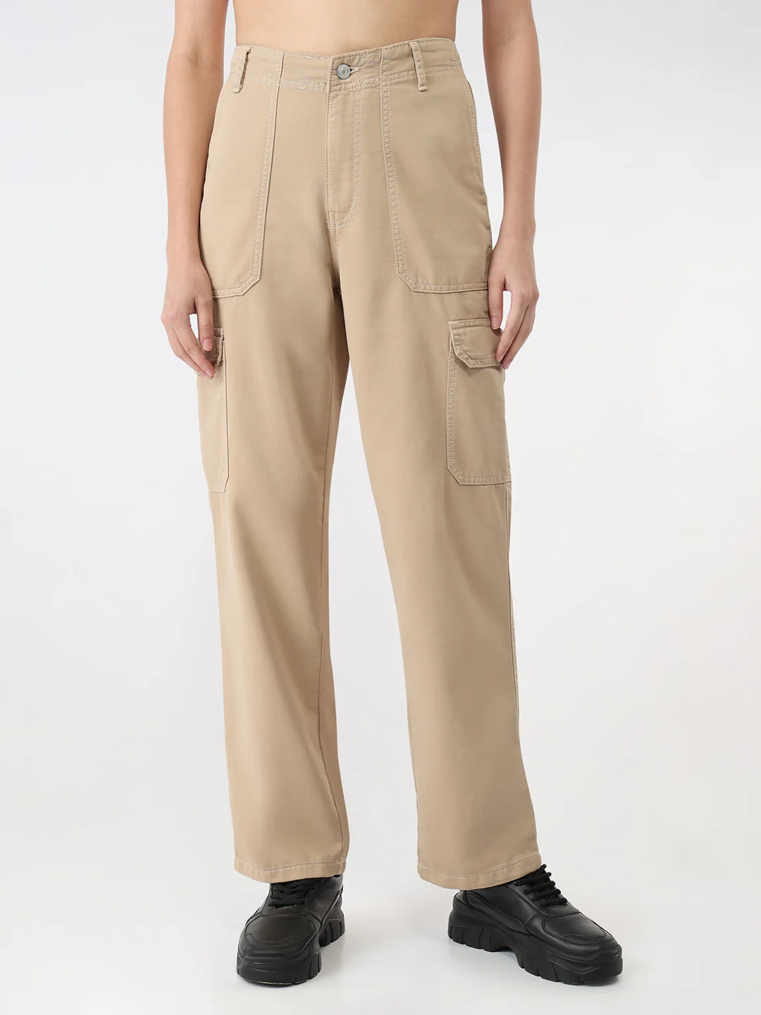 Women Oatmilk Mid-Rise Skinny Cargo - Image 2