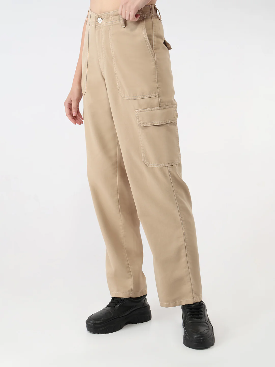 Women Oatmilk Mid-Rise Skinny Cargo - Image 8
