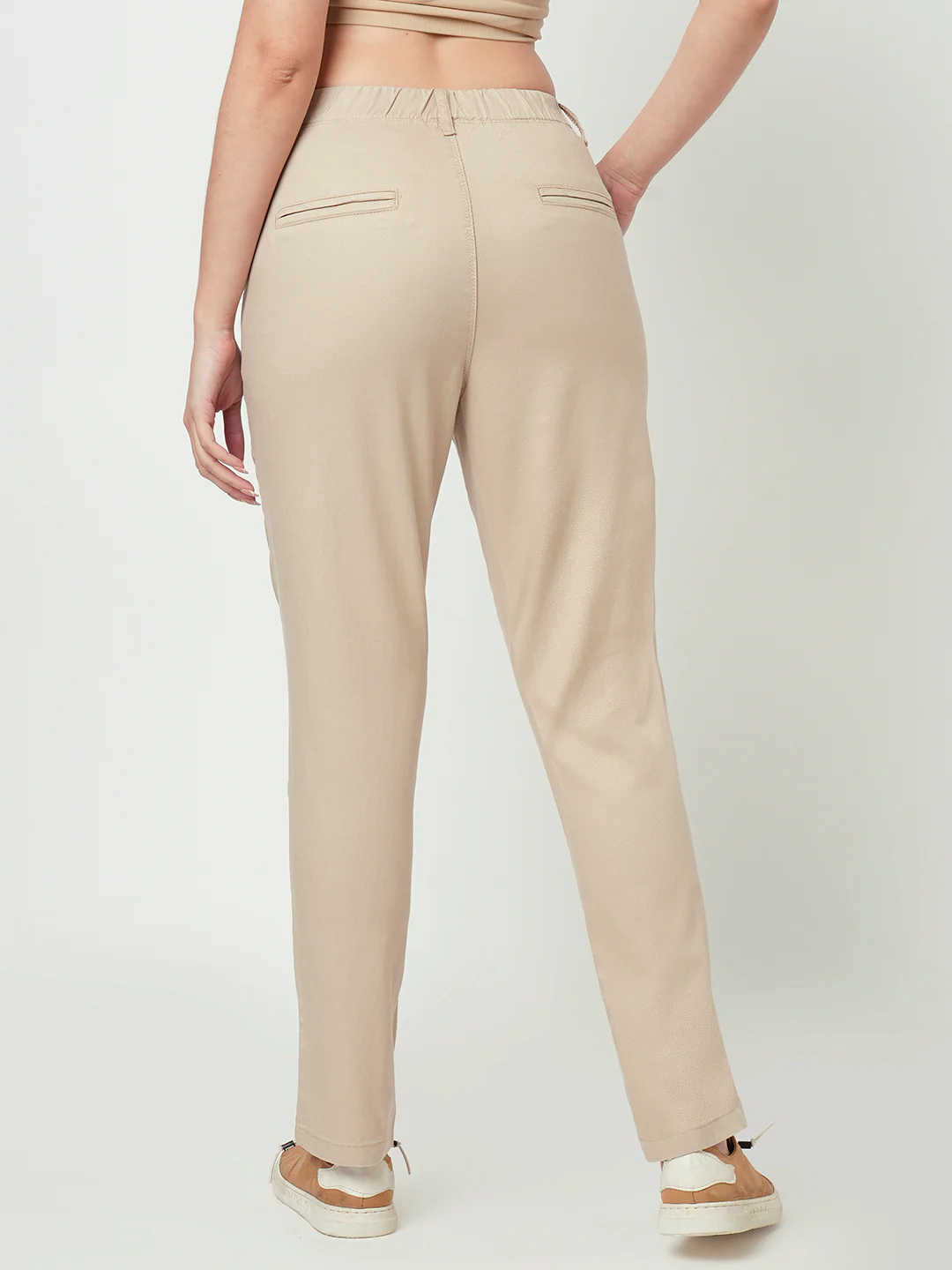 Women Oatmilk Mid-Rise Trouser - Image 3