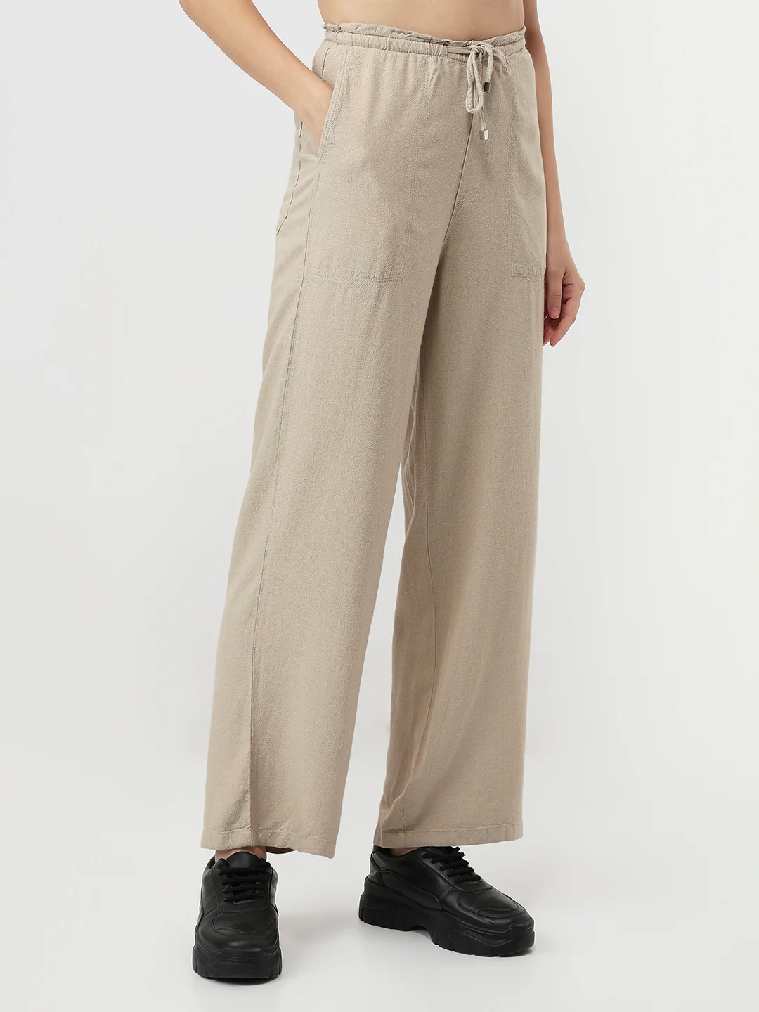 Women Oatmilk Wide Leg Paper Bag - Image 6