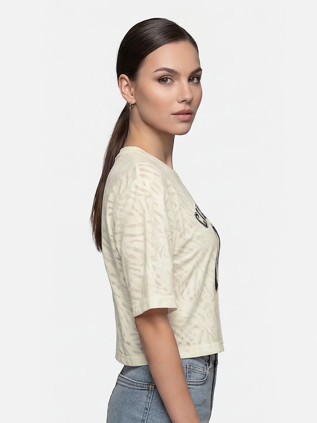 Women Off White Burnout Graphic Crop Tees - Image 4