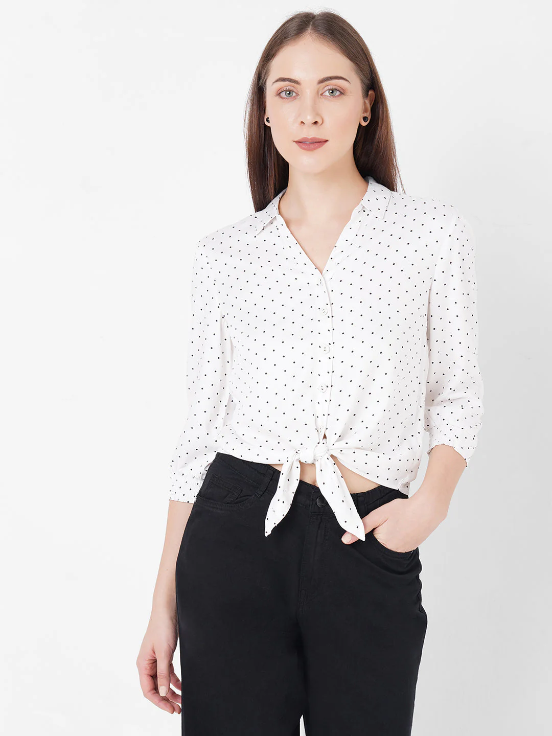 Women Off White Tie-Up Printed Crop Shirt - Image 2