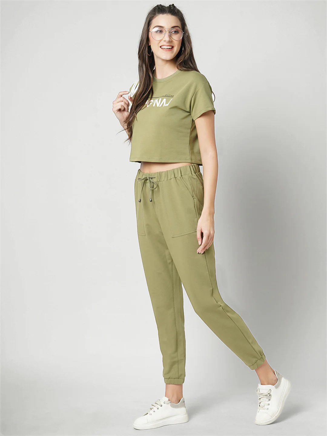 Women Olive High-Rise Jogger - Image 4