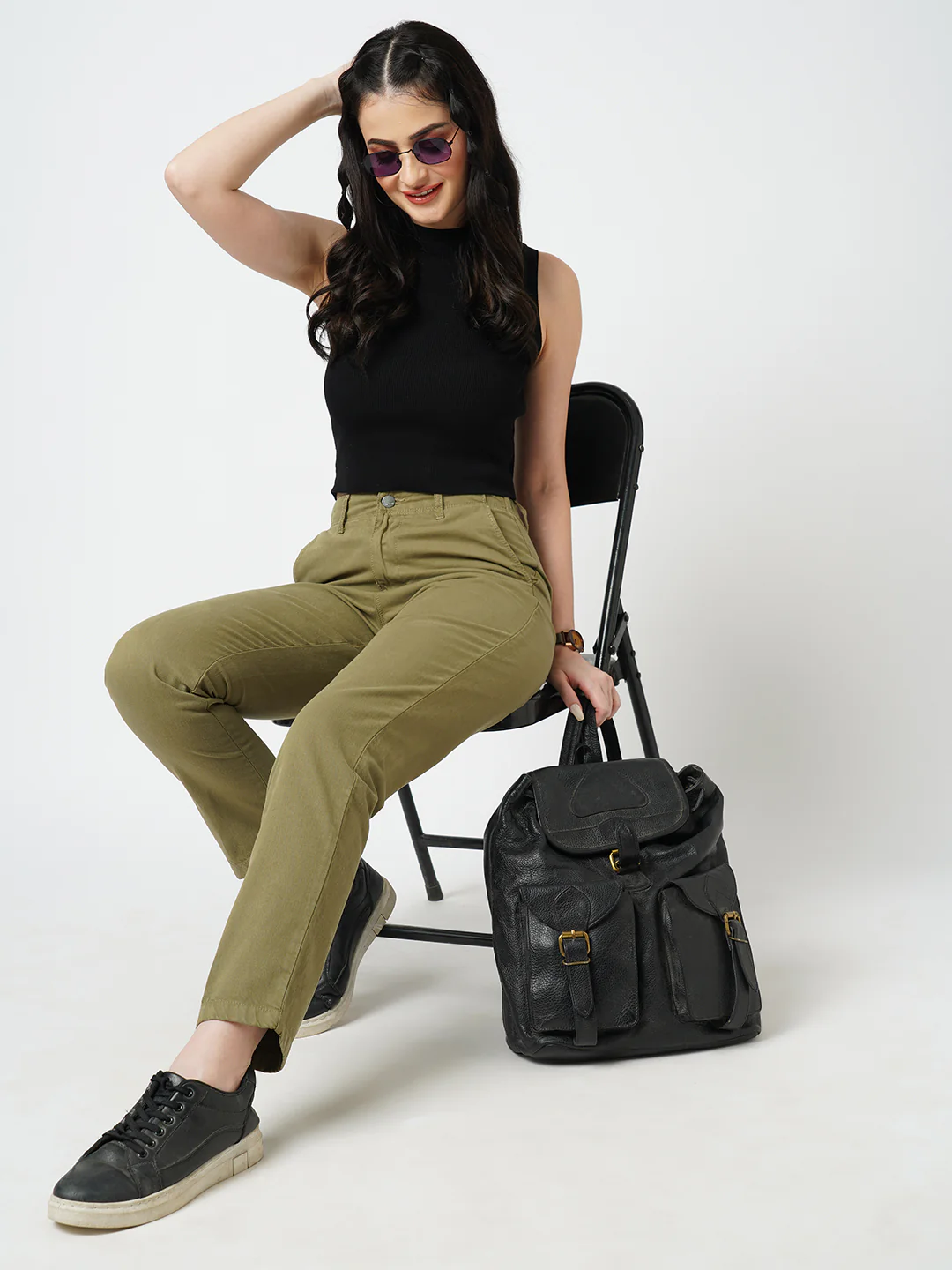 Women Olive Mid-Rise Trouser - Image 4