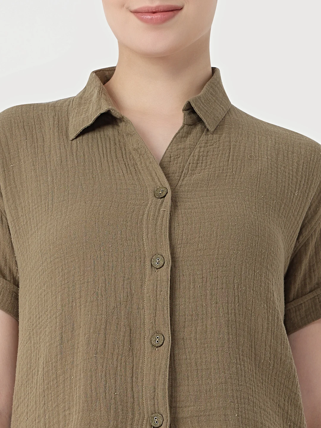 Women Olive Slim Fit Crop Shirt - Image 6