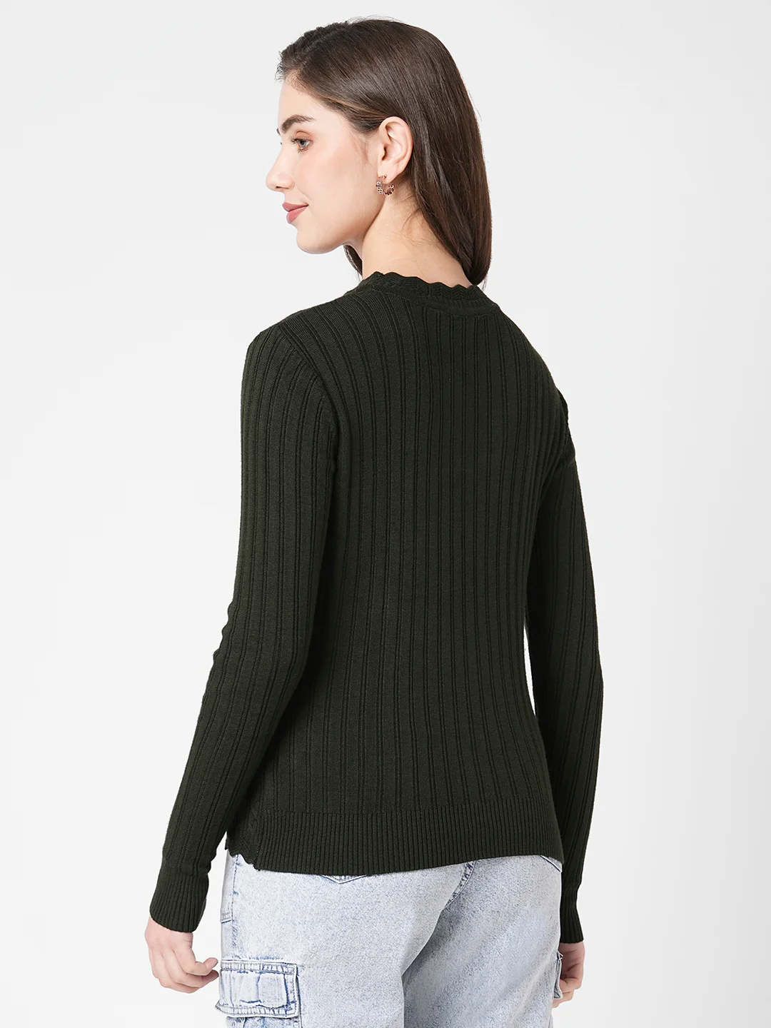 Women Olive Slim Fit Sweater - Image 3