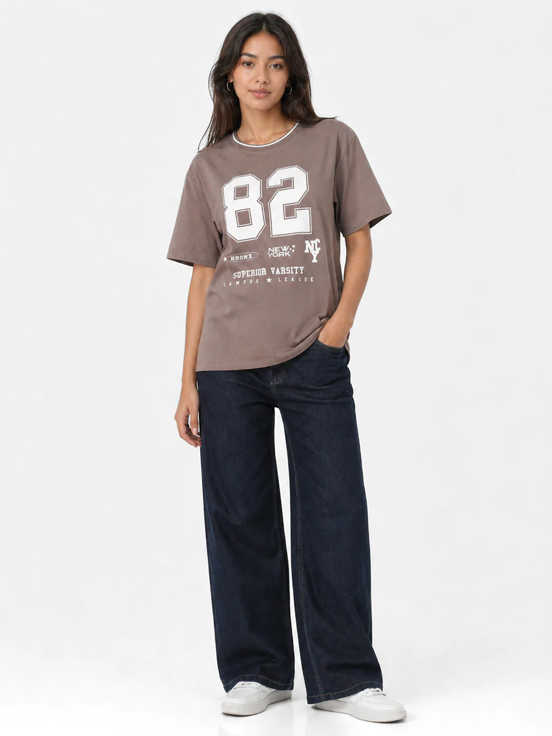 Women Oyester Oversized T-Shirt - Image 4
