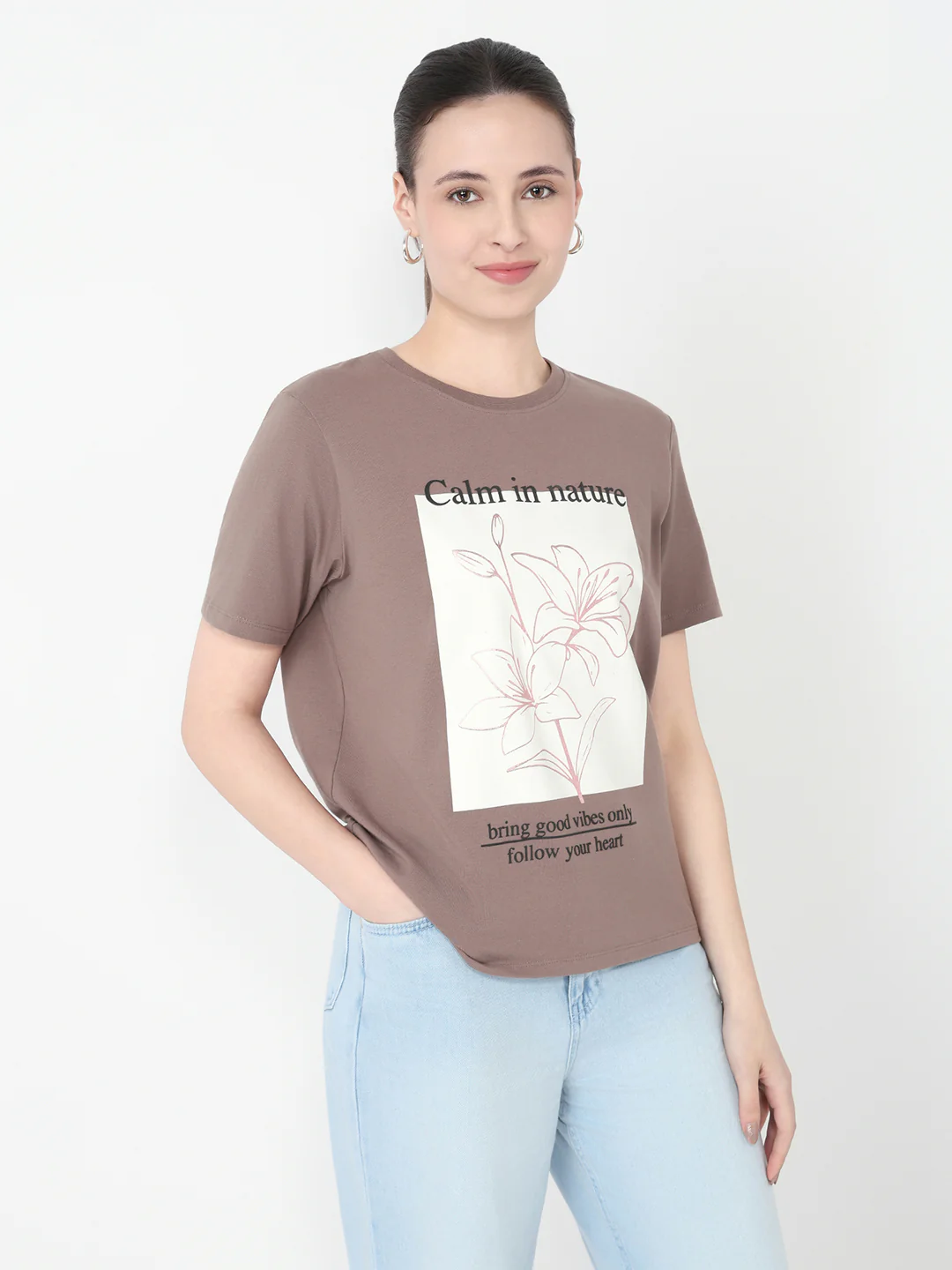 Women Oyster Slim Fit Graphic T-Shirt - Image 5