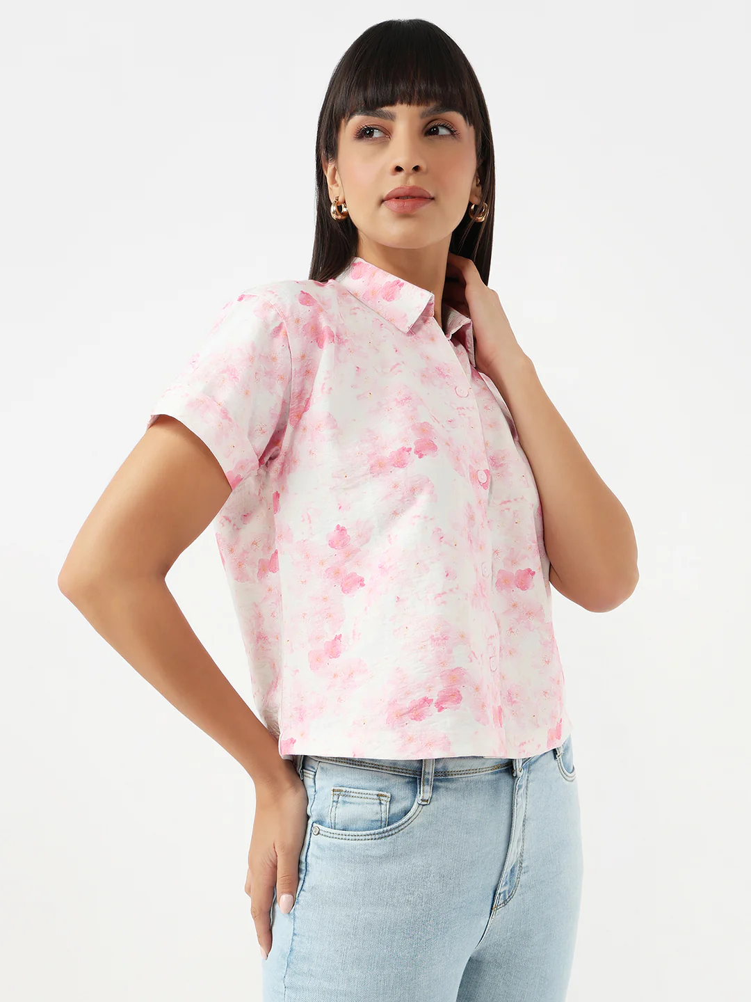Women Pink Floral Crop Shirt - Image 4