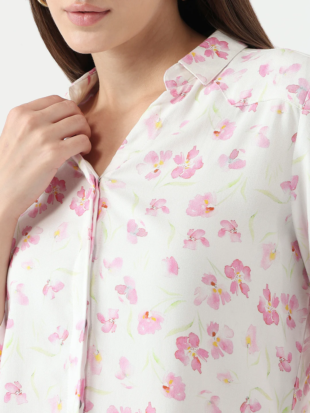 Women Pink Floral Slim Fit Shirt - Image 6