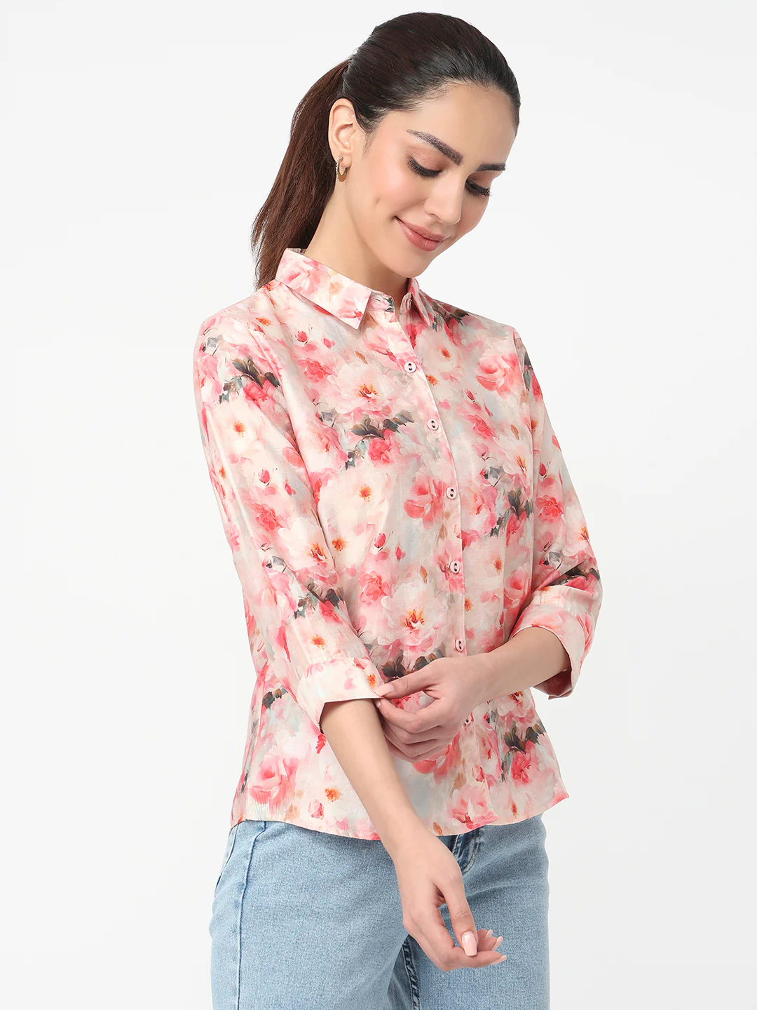 Women Red Floral Printed Shirt - Image 5