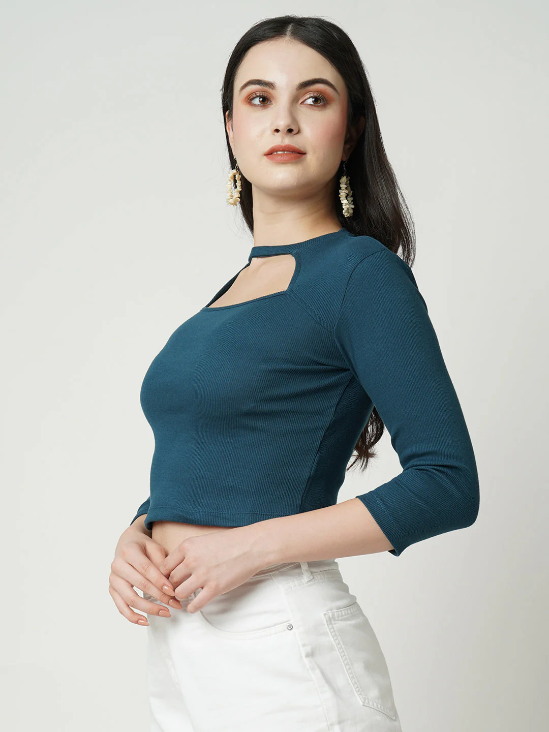 Women Ribbed With Cutout T-Shirt - Image 5