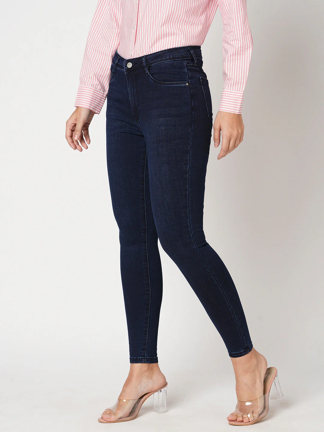 Women Sky High-Rise Skinny Fit Jeans - Image 7