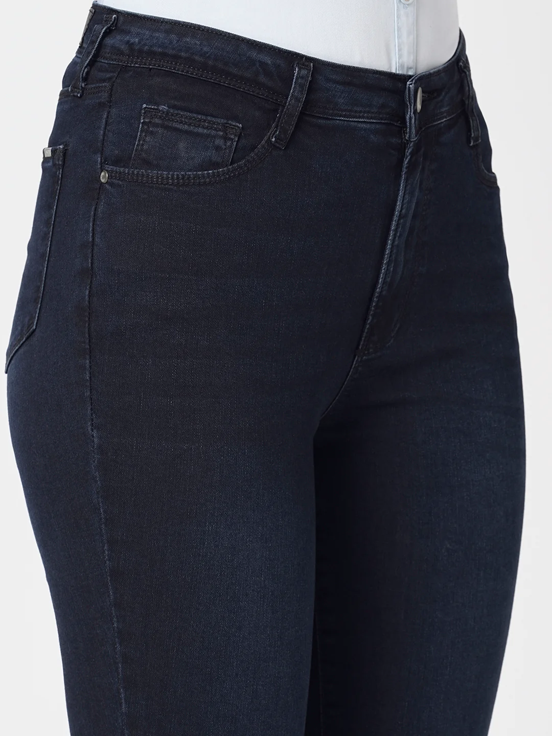 Women Sky High-Rise Skinny Fit Jeans - Image 5