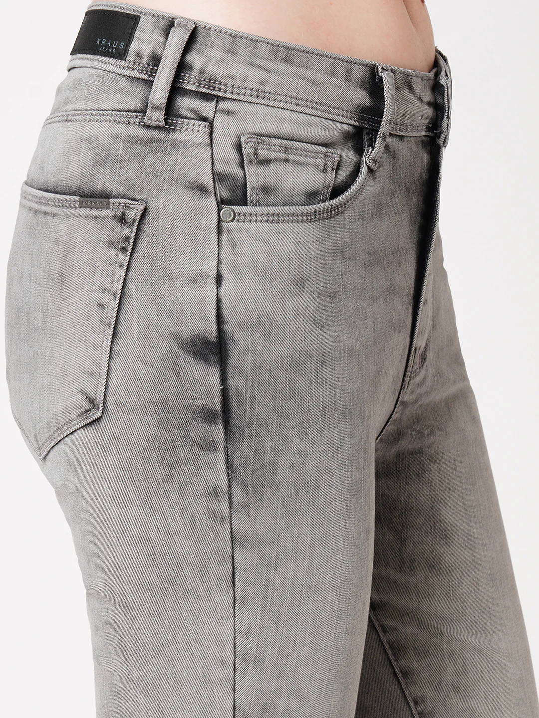 Women Sky High-Rise Skinny Fit Jeans - Image 8