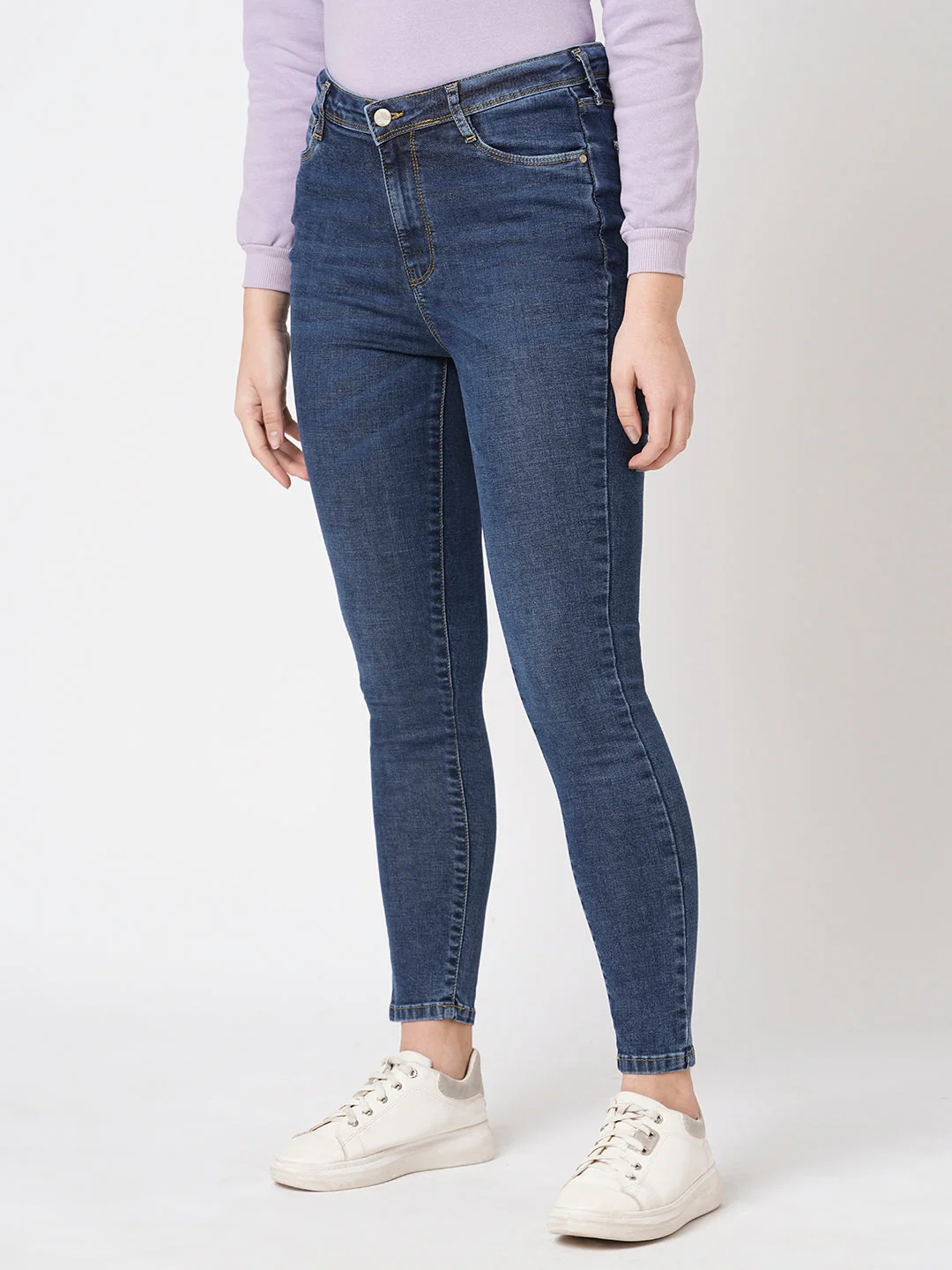 Women Sky High-Rise Skinny Fit Jeans - Image 6