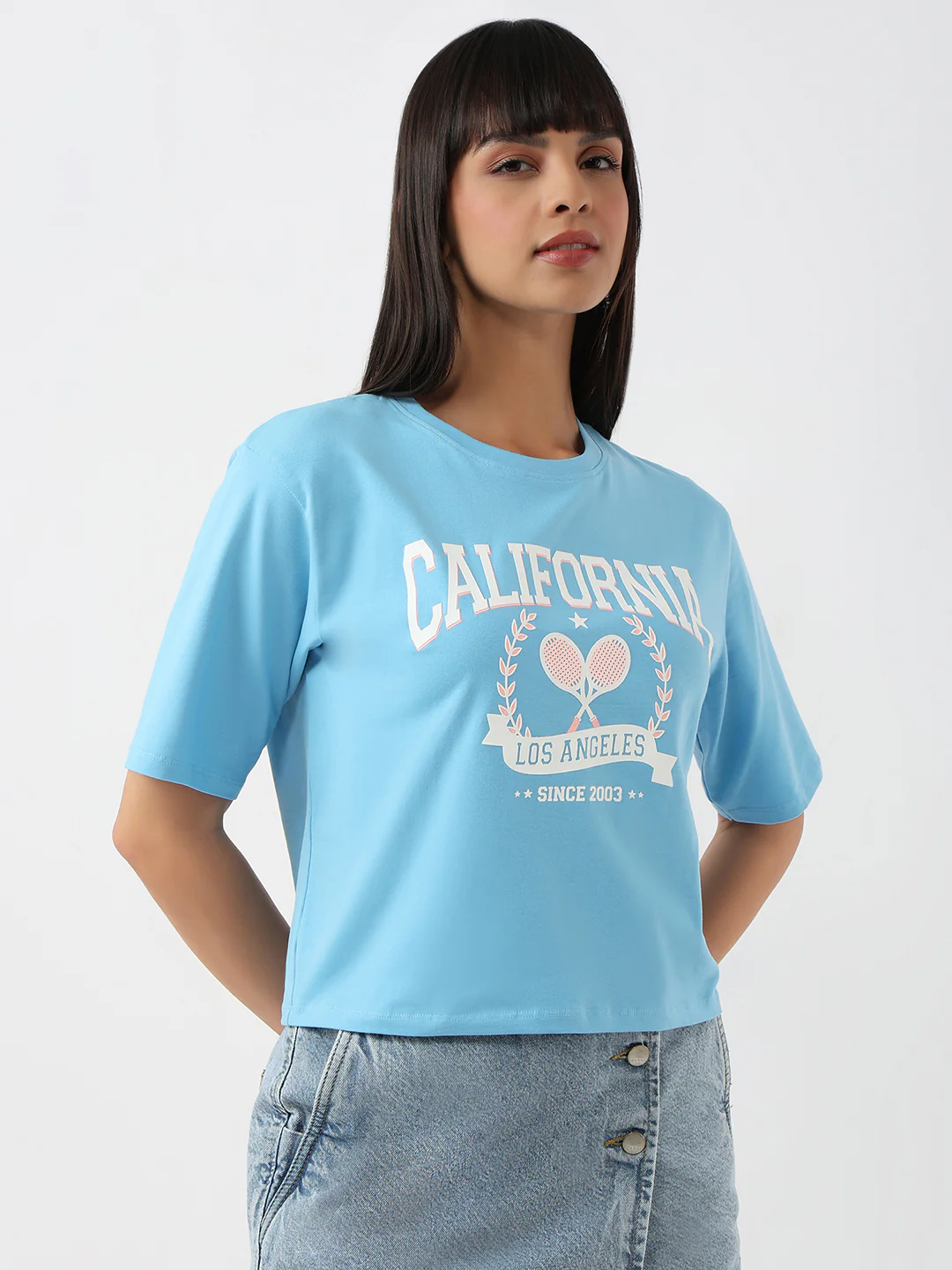 Women Sky Slim Crop Graphic T-Shirt - Image 5