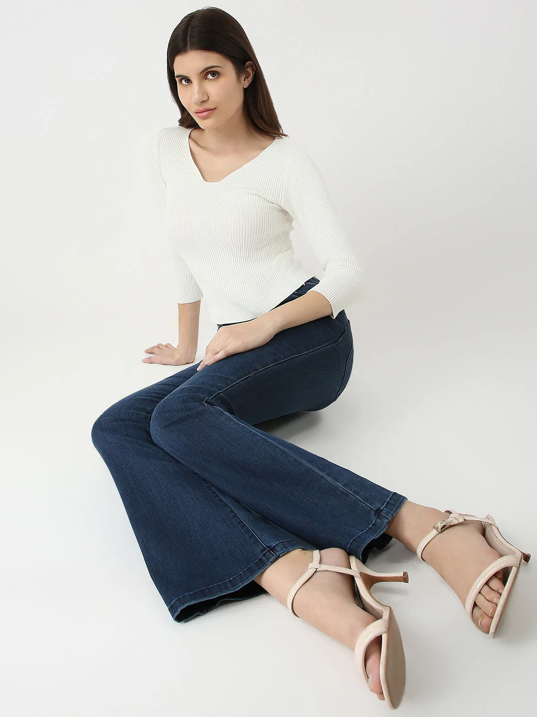 Women Slim Fit Flat Knit Top - Image 4
