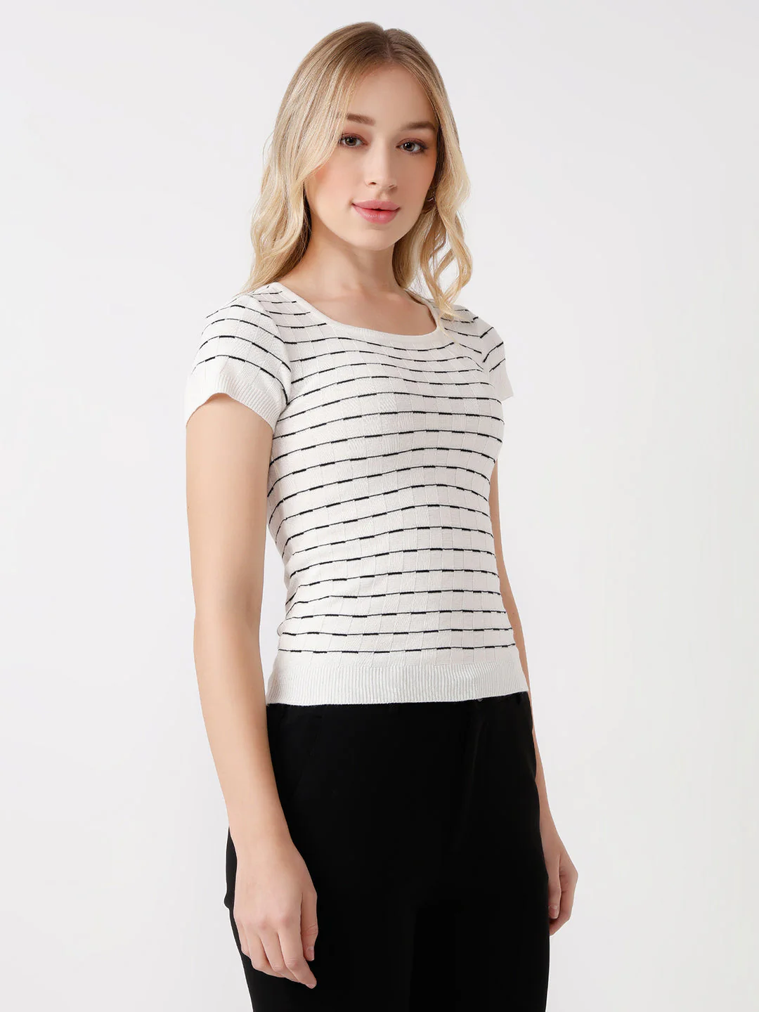 Women Slim Fit Flat Knit Top - Image 4
