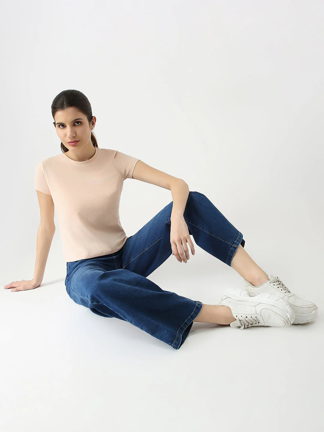 Women Slim Fit T-Shirt - Image 4