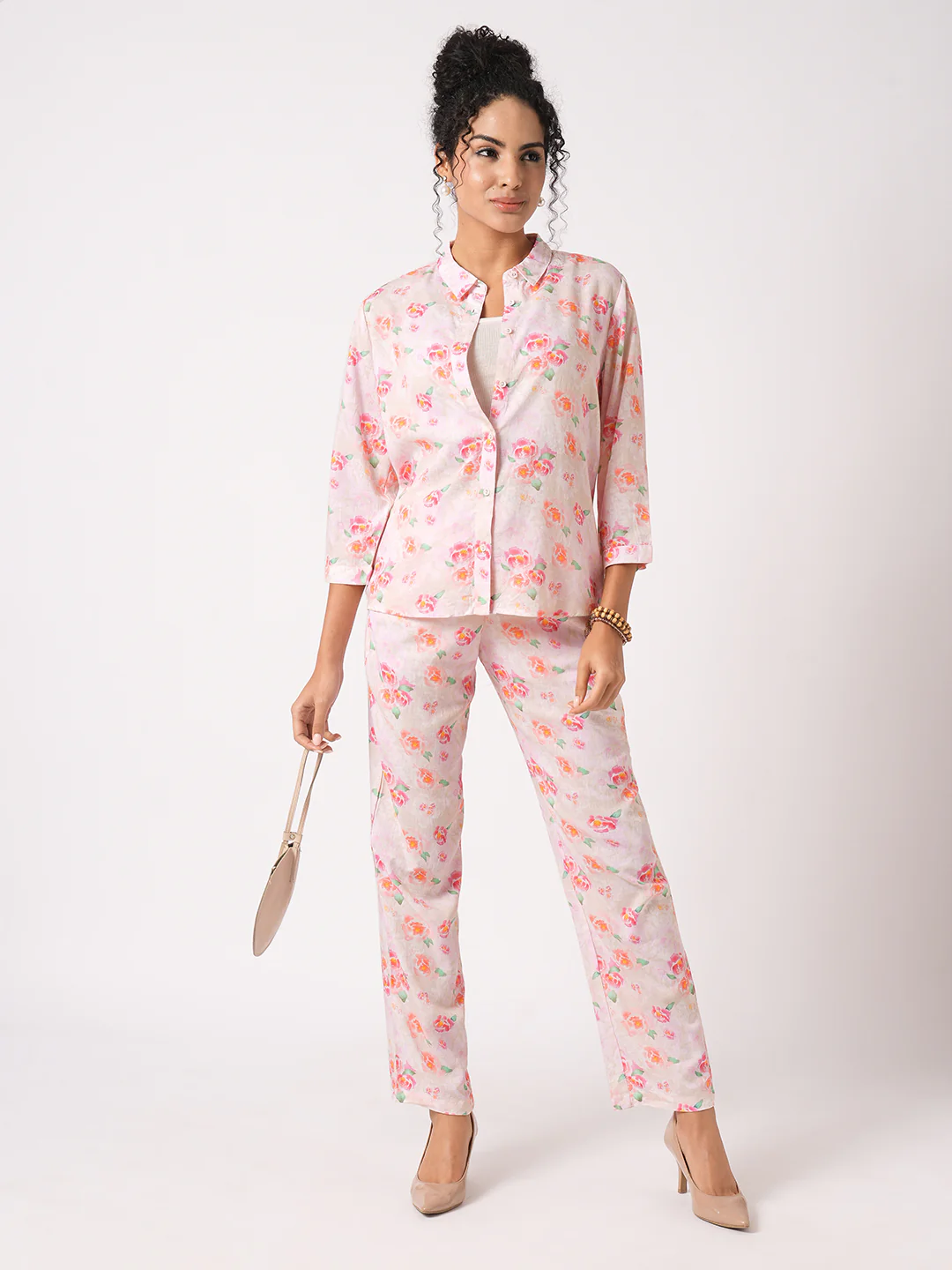 Women Soft Pink Relax Straight Fit Pant - Image 4