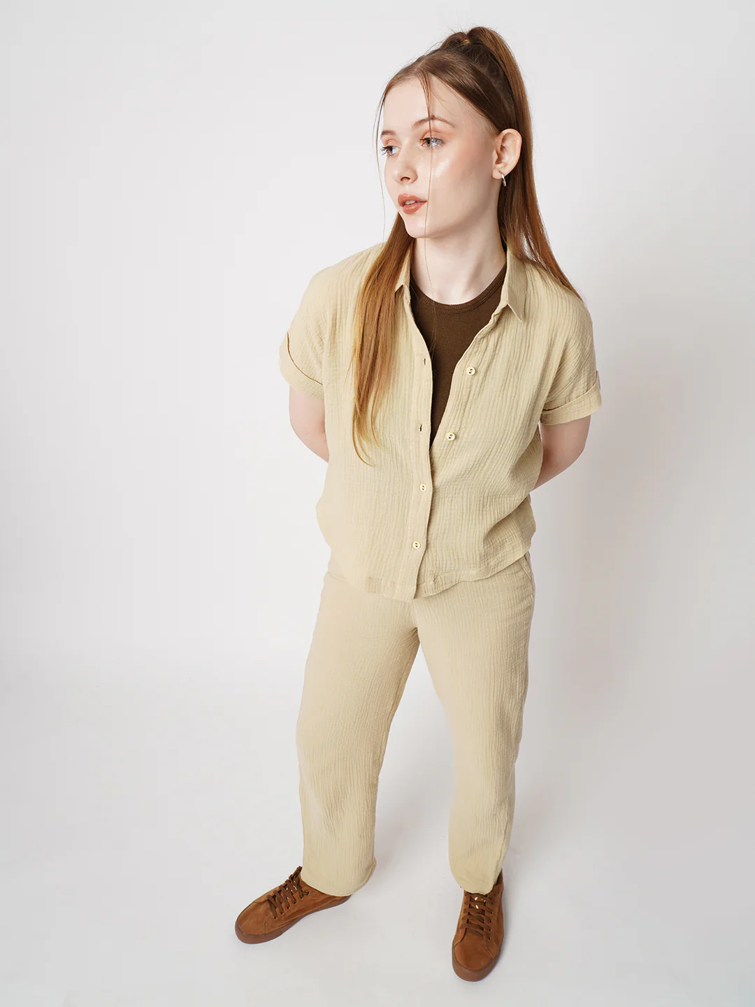 Women Solid Crop Shirt - Image 2