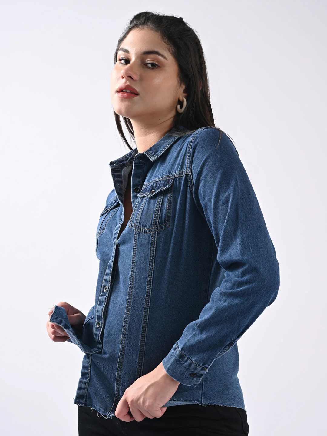 Women Solid Denim Jacket - Image 4