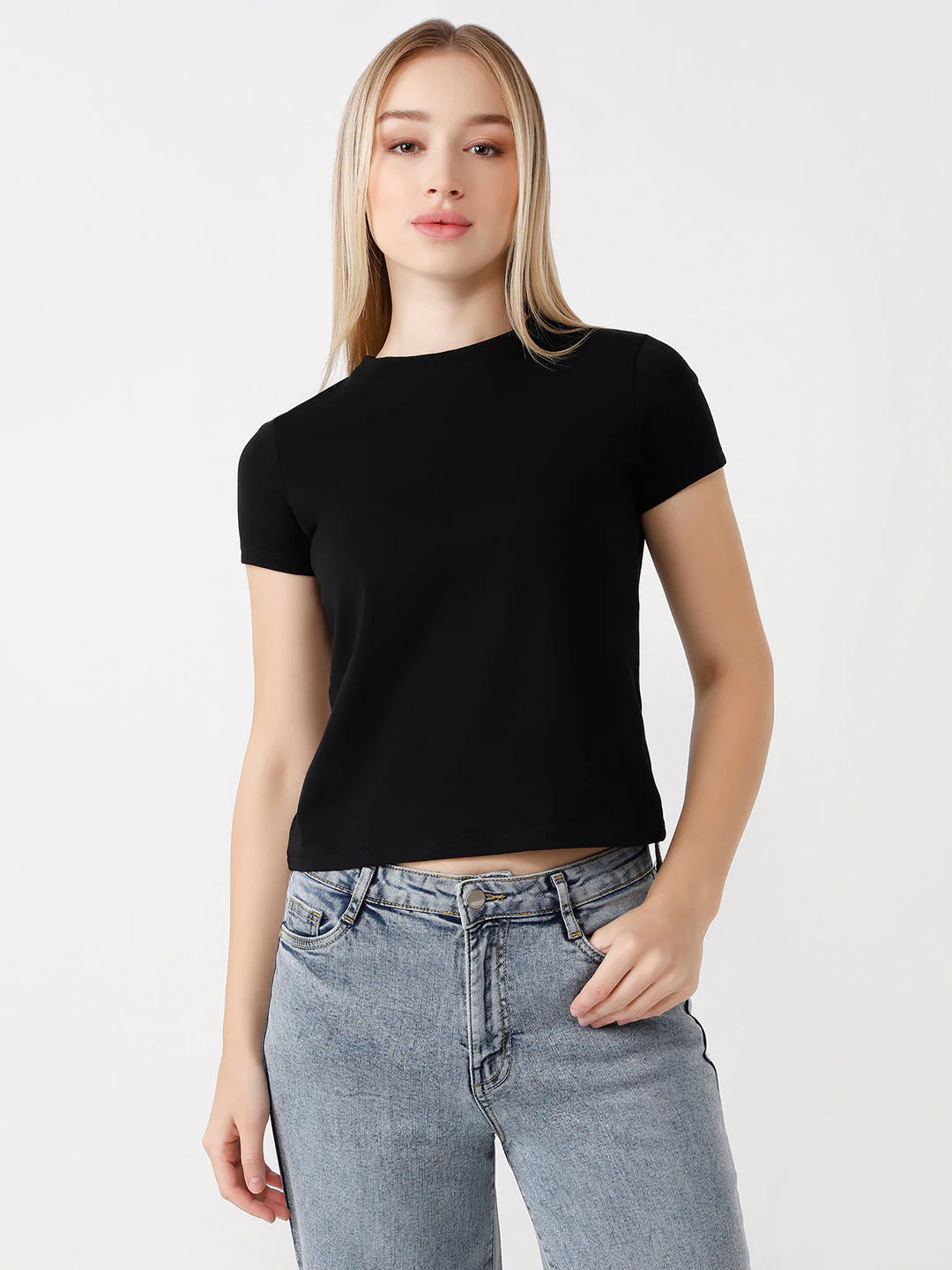 Women Solid Slim Fit T-Shirt