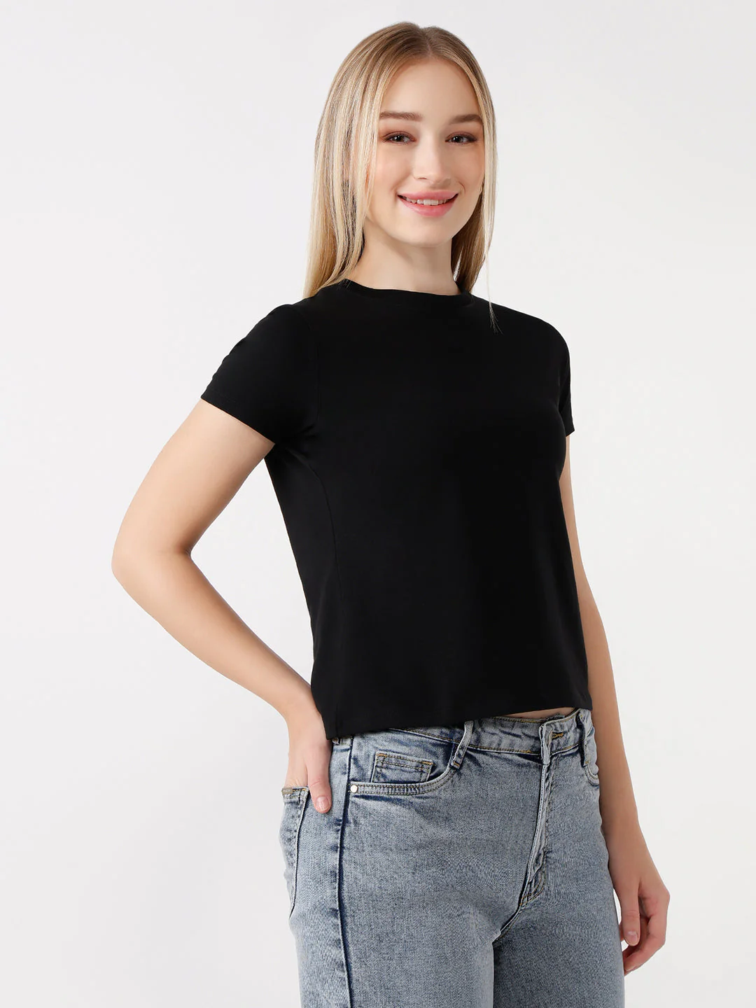 Women Solid Slim Fit T-Shirt - Image 4