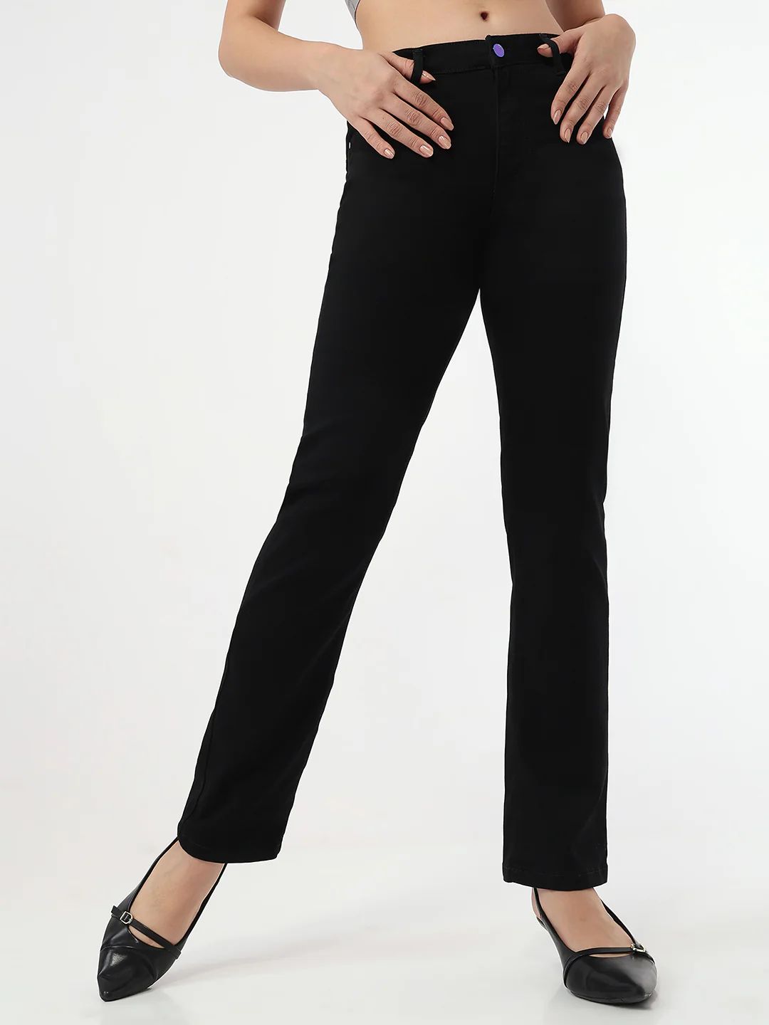 Women Solid Slim Straight Fit Jeans - Image 2