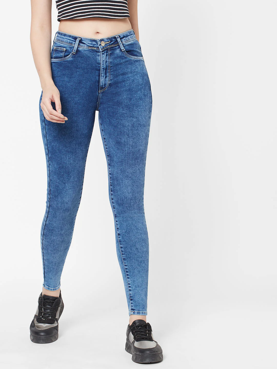 Women Super High-Rise Super Skinny Jeans - Image 2