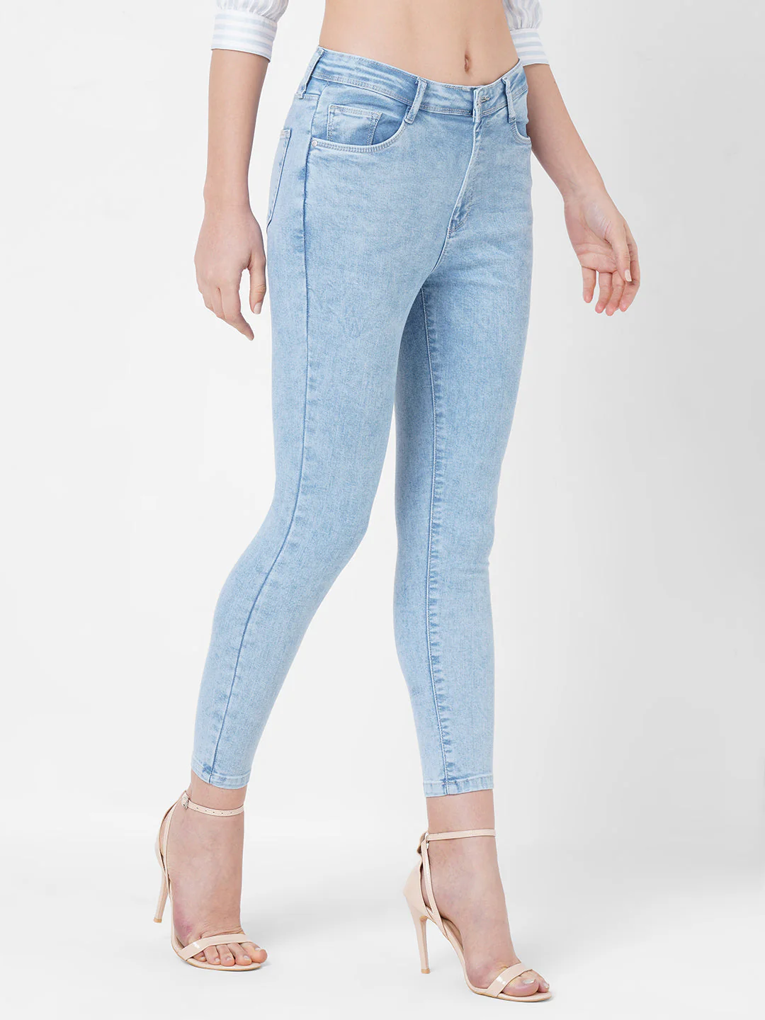 Women Super High-Rise Super Skinny Jeans - Image 4